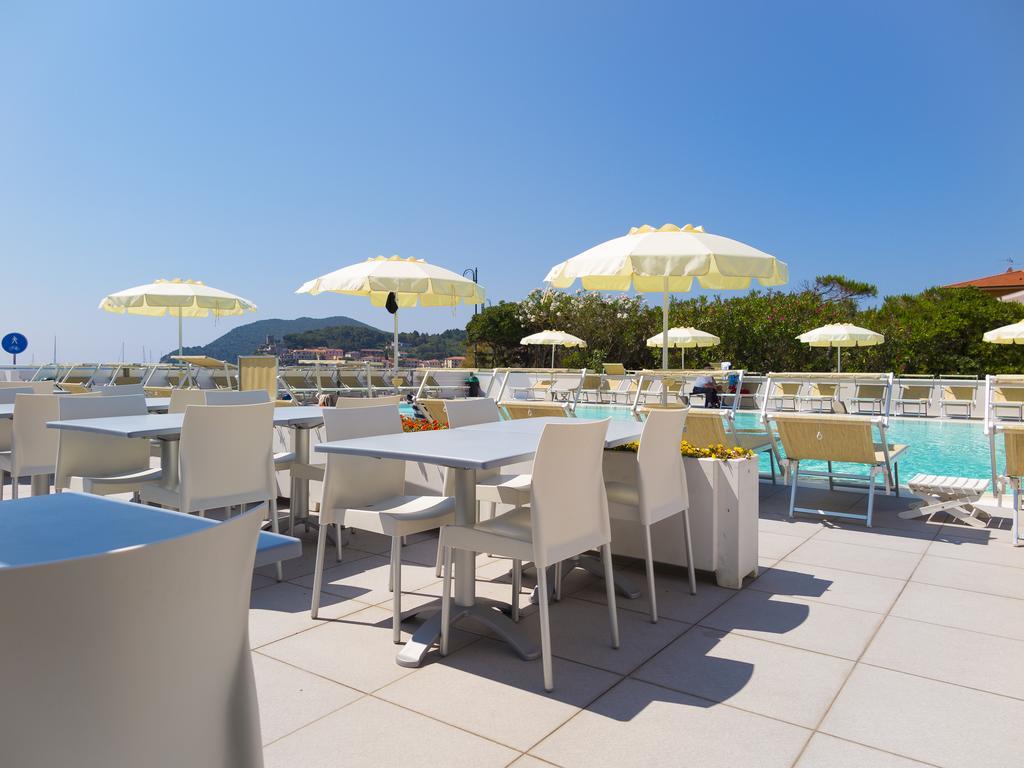 Hotel Montecristo Marina di Campo Zewnętrze zdjęcie