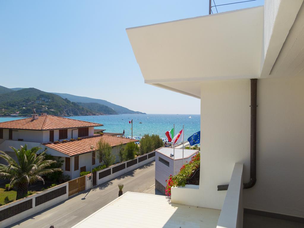 Hotel Montecristo Marina di Campo Zewnętrze zdjęcie