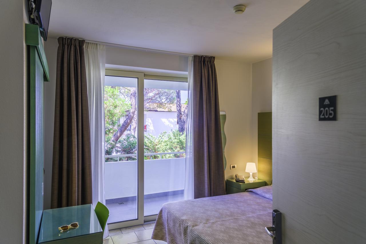 Hotel Montecristo Marina di Campo Zewnętrze zdjęcie