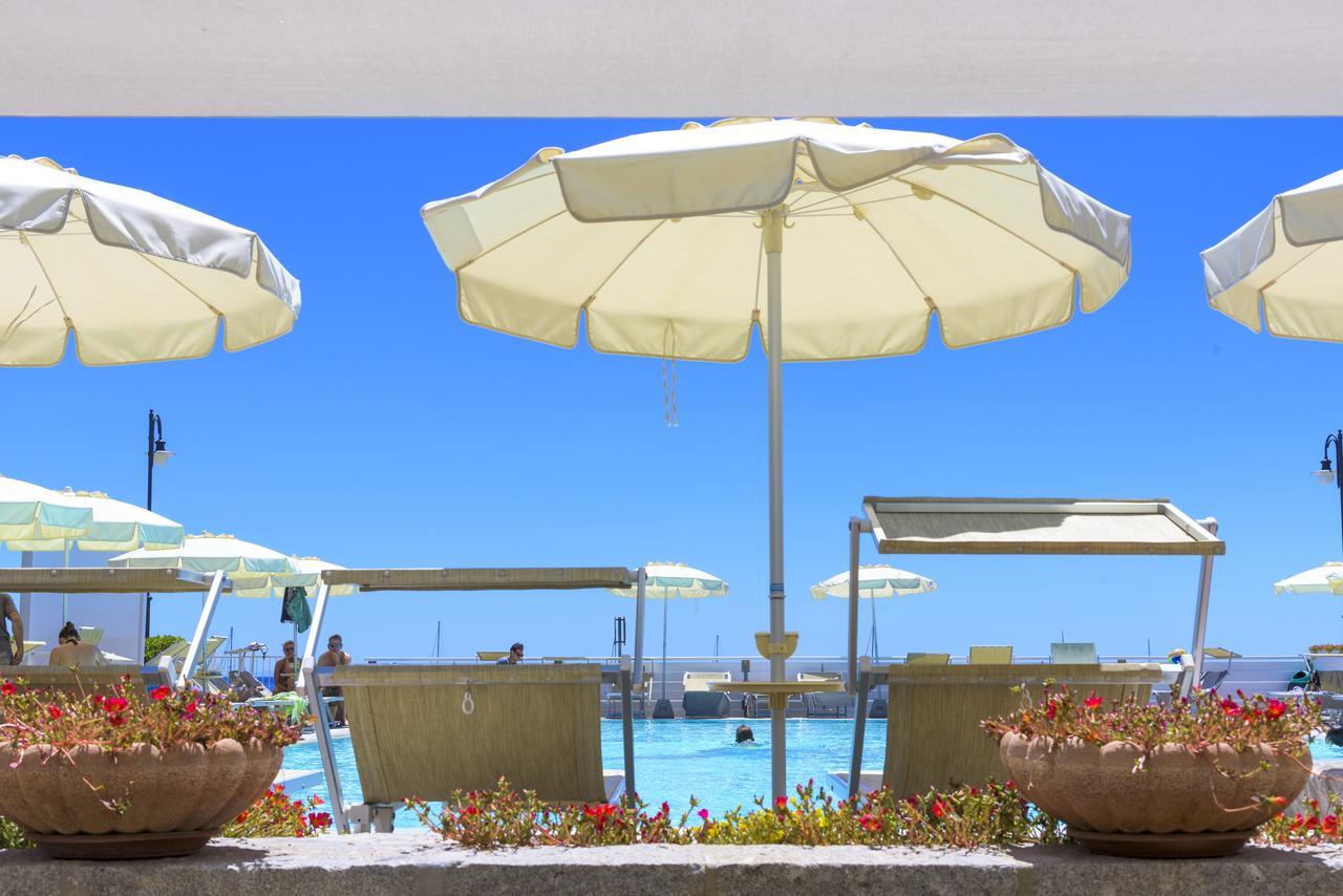 Hotel Montecristo Marina di Campo Zewnętrze zdjęcie